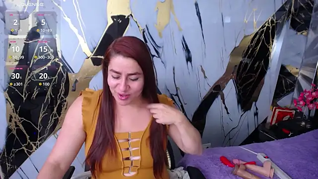 Snapshot of Alison-mar chatting on March 30, 9:05 pm Alison-mar online show from March 30, 9:05 pm