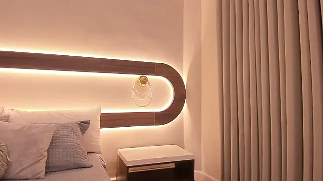 Snapshot of Violeta_sum chatting on March 14, 12:54 pm Violeta sum online show from March 14, 12:54 pm