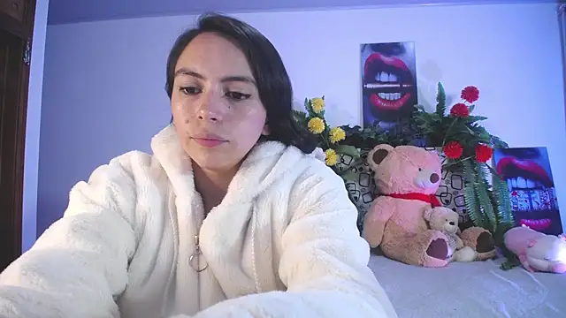 lika little0 online show from March 27, 11:48 pm