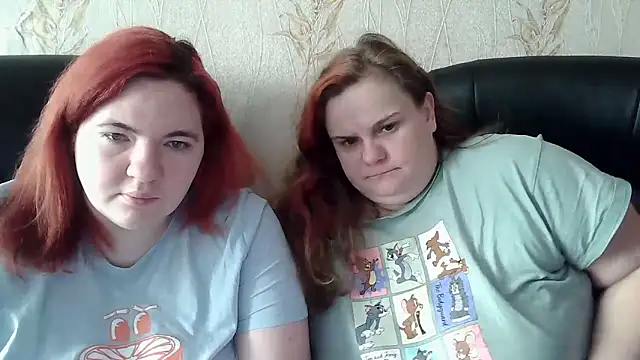 HollyXXXEva online show from February 4, 8:20 am