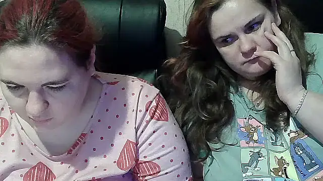 HollyXXXEva online show from February 11, 4:56 pm