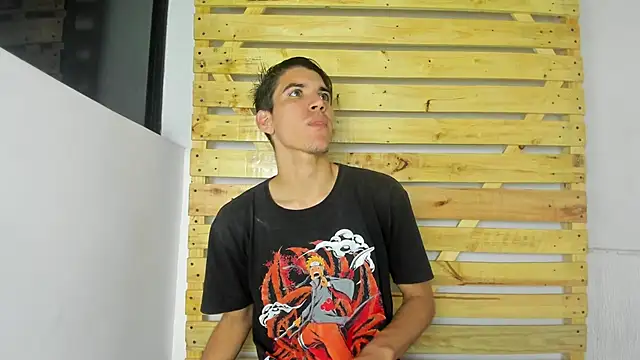 Angel Leewii online show from February 11, 3:44 am