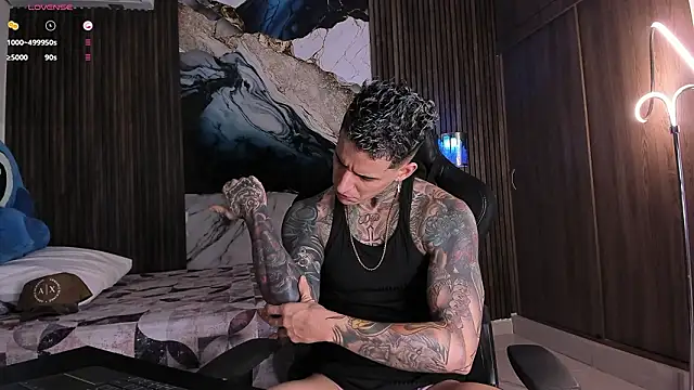 trisstann  online show from March 8, 5:17 pm