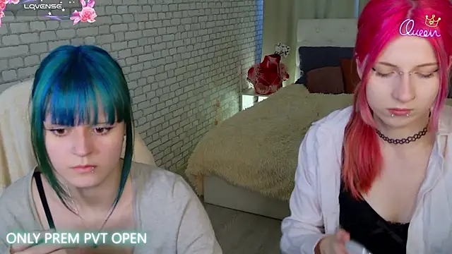 michelewild online show from March 27, 1:55 pm