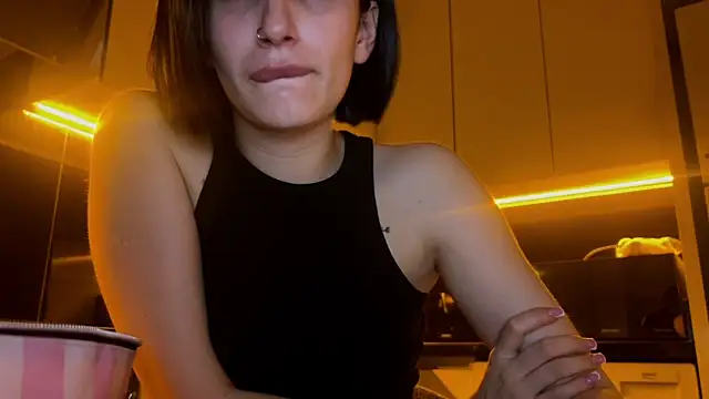 BlackFox V online show from March 12, 9:32 pm