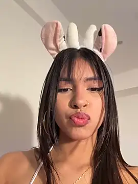 Snapshot of Chel__ chatting on March 28, 7:57 pm Chel online show from March 28, 7:57 pm