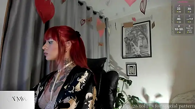 Snapshot of Vanessarte_ chatting on February 15, 1:35 am Vanessarte online show from February 15, 1:35 am