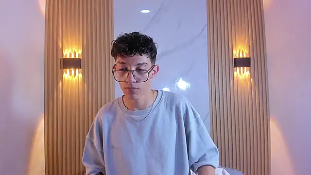 Snapshot of Christopher_Hunter chatting on March 14, 8:47 pm Christopher Hunter online show from March 14, 8:47 pm