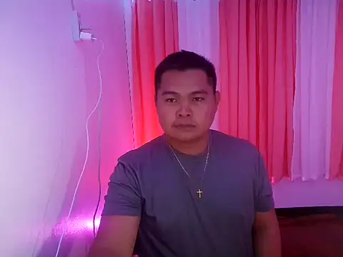 bigloadfox online show from March 28, 12:05 pm