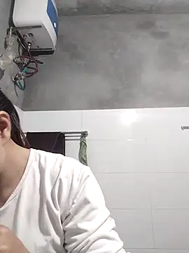 Cryyly online show from February 7, 12:36 am