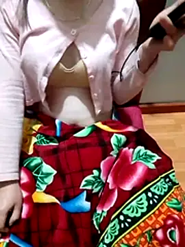 Snapshot of meonho99 chatting on February 1, 4:49 pm meonho99 online show from February 1, 4:49 pm