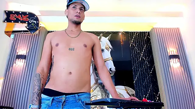 the knights of the night online show from March 29, 5:07 am