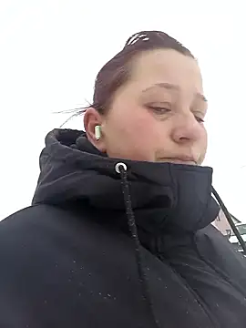 KissCandy17 online show from February 5, 6:51 am