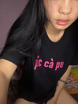 Snapshot of siting00 chatting on March 22, 3:26 pm siting00 online show from March 22, 3:26 pm