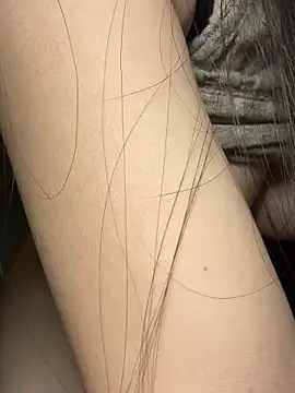 Snapshot of BabyChloe222 chatting on March 25, 5:41 pm BabyChloe222 online show from March 25, 5:41 pm