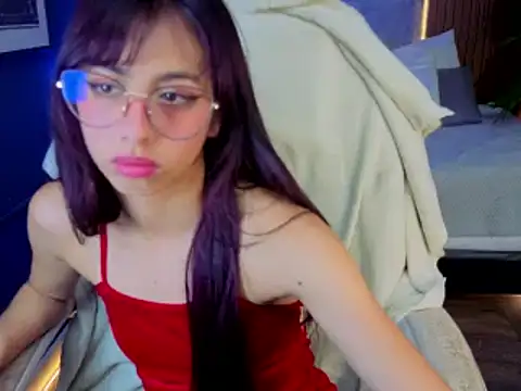 Snapshot of suggar_angel chatting on February 28, 1:45 pm suggar angel online show from February 28, 1:45 pm