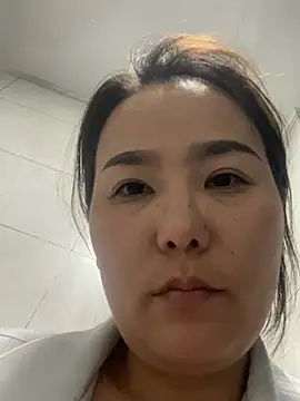 Youyou 12 online show from February 1, 12:59 pm