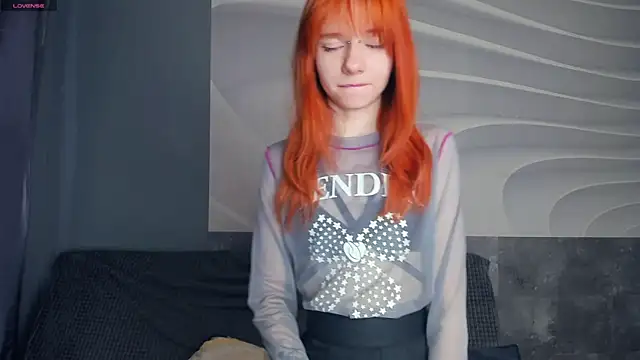 TarynPalek online show from April 26, 7:39 am