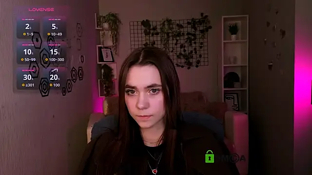 laurenmurrr online show from May 15, 9:27 am