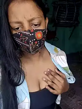 Snapshot of Lovly_Couple_1 chatting on February 13, 3:52 pm Lovly Couple 1 online show from February 13, 3:52 pm