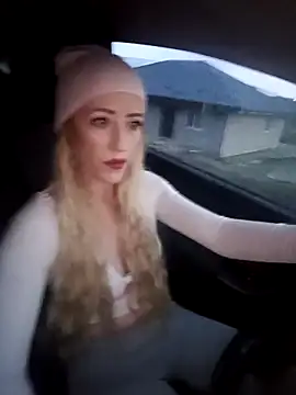 krystal Kate online show from February 2, 5:17 am