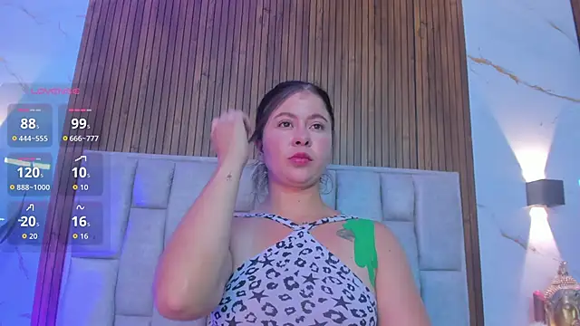 Scarlet Rosexx online show from May 20, 2:51 am