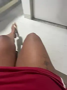 Snapshot of Manu_Manu05 chatting on March 2, 8:48 pm Manu Manu05 online show from March 2, 8:48 pm