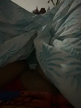 Snapshot of Manu_Manu05 chatting on March 23, 12:25 am Manu Manu05 online show from March 23, 12:25 am