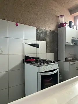 Snapshot of Manu_Manu05 chatting on April 6, 4:19 pm Manu Manu05 online show from April 6, 4:19 pm