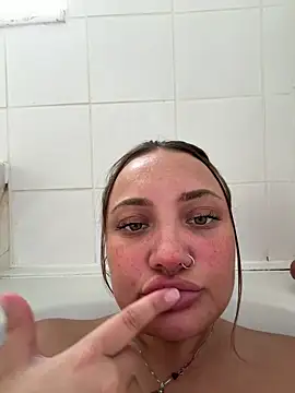 Snapshot of cococherry666 chatting on March 22, 2:09 pm cococherry666 online show from March 22, 2:09 pm