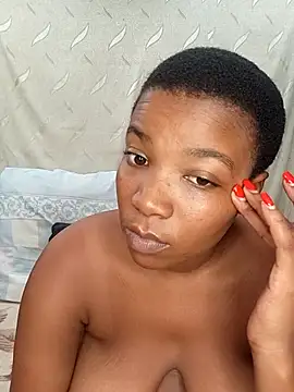 CuteBeibFace online show from April 5, 3:20 pm