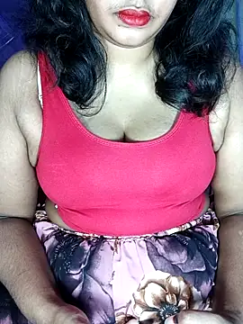 Snapshot of Maya-2010 chatting on February 13, 5:09 pm Maya-2010 online show from February 13, 5:09 pm