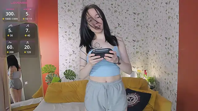 DearKate  online show from May 2, 2:33 pm