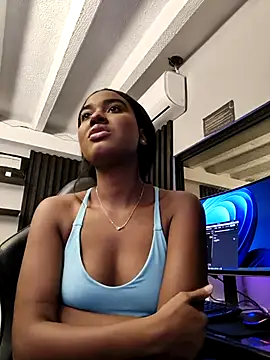 Snapshot of wendy_william chatting on March 25, 10:38 pm wendy william online show from March 25, 10:38 pm