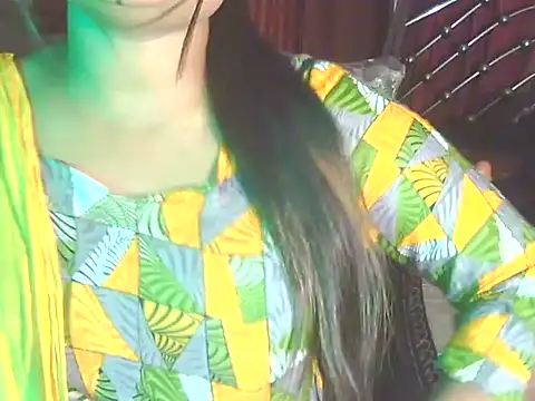 Nusrat Faria online show from May 17, 5:53 pm