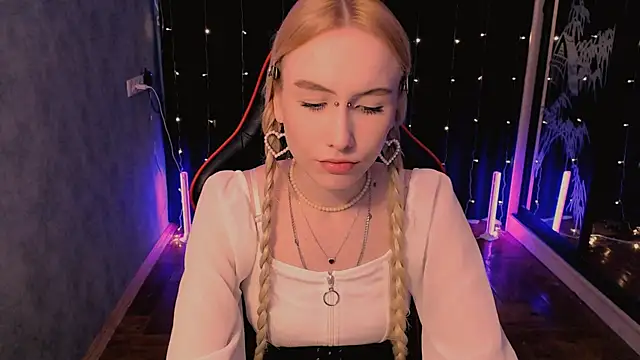 crybambi online show from March 16, 10:08 am