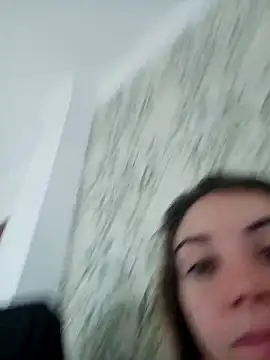 laparejaideal08 online show from March 4, 11:27 am