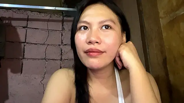 BrookeSain online show from February 1, 4:22 am