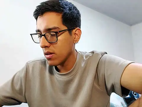 Snapshot of NickFin chatting on March 17, 2:27 am NickFin online show from March 17, 2:27 am