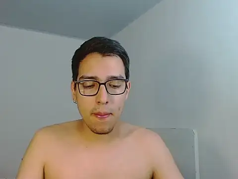 NickFin online show from May 16, 3:03 am