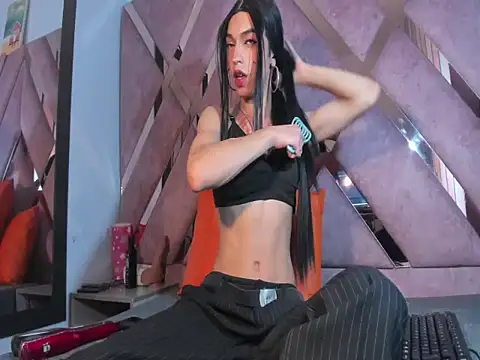 MeghanQueen   online show from February 6, 4:17 am