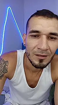 Snapshot of junior_men22 chatting on May 22, 12:44 pm junior men22 online show from May 22, 12:44 pm