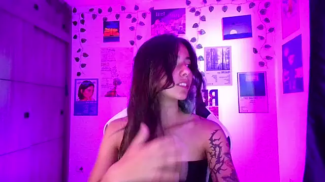 IvyStone  online show from March 21, 10:57 pm