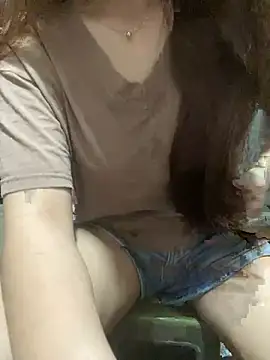 Snapshot of Mary_006 chatting on March 2, 6:48 pm Mary 006 online show from March 2, 6:48 pm