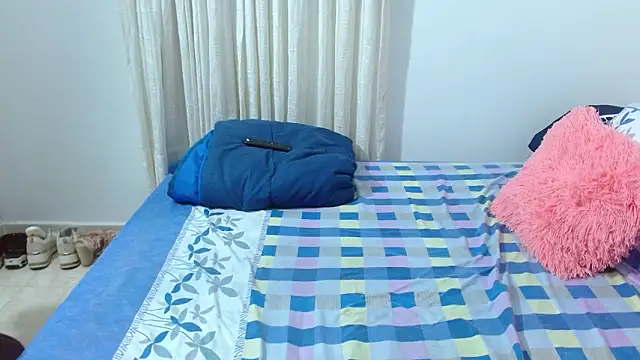 daniela pra online show from February 17, 11:22 pm