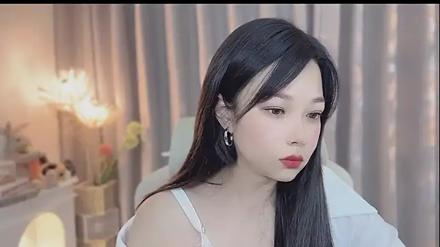 Snapshot of Yumi_yuni chatting on April 20, 12:46 am Yumi yuni online show from April 20, 12:46 am