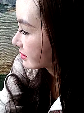 Snapshot of sa-sakura chatting on February 5, 12:37 am sa-sakura online show from February 5, 12:37 am