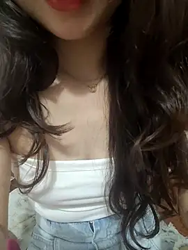 NinaKey online show from March 5, 6:42 am