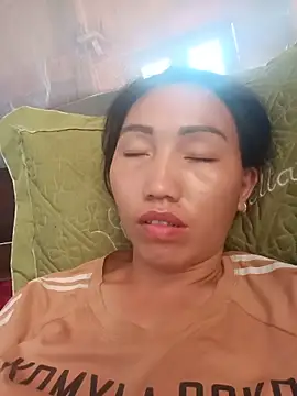 hot-luna- online show from May 16, 1:13 am