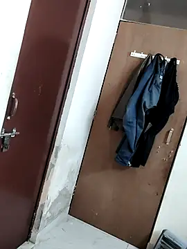 simran sharma01 online show from February 11, 11:59 am